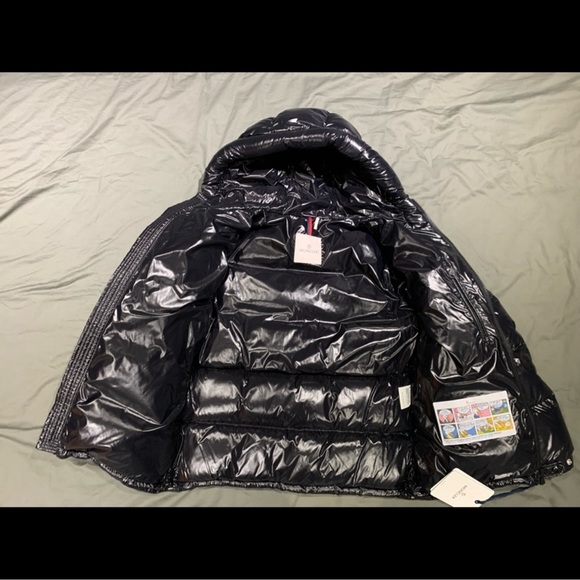 Selling Moncler Ecrins Jacket. Men’s Size 1 (Small) - Picture 8 of 10